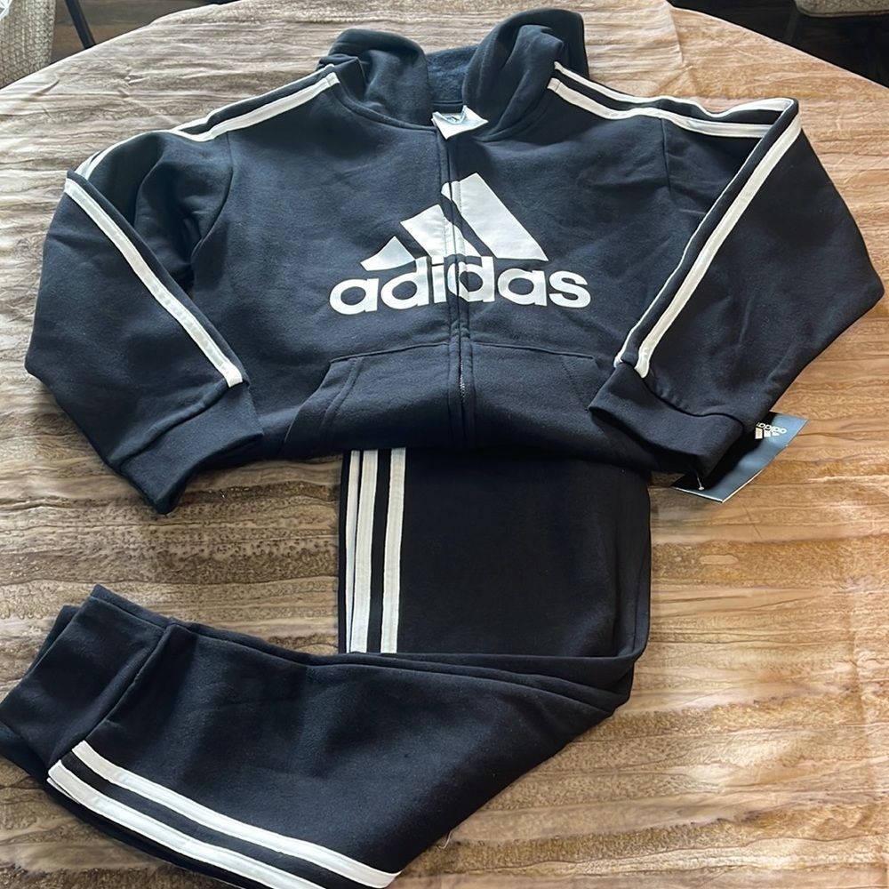 Adidas Little Boys Zip Front Essential Fleece Hoodie and Jogger - Picture 6 of 16